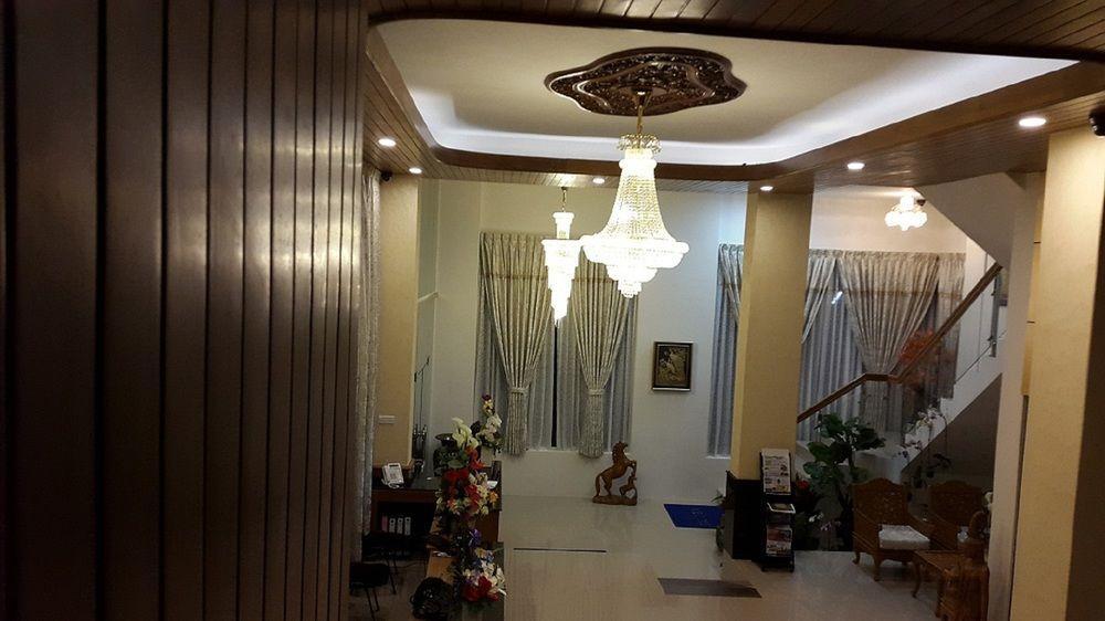 Royal Khattar Hotel Rangum Exterior foto